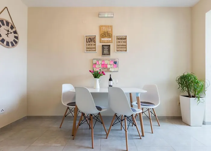Calle Larga 14 Apartment In Old Town